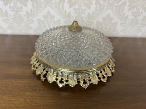 Skleněné stropní svítidlo s plastickým výbrusem