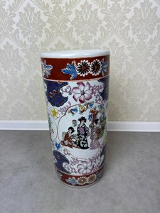 Starožitnuý porcelánový stojan na deštníky 