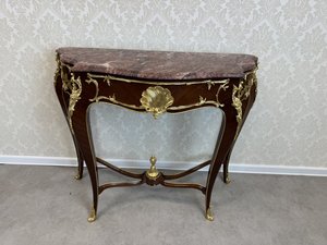 Starožitný luxusní konzolový stolek s červeným mramorem