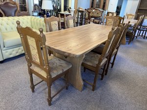 Jídelní set z masivu pro 6 osob, cena je za soupravu